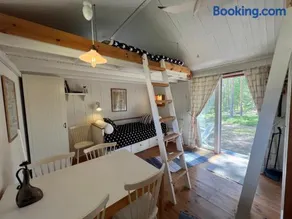 Cozy Studio on Utö Near Beach & Restaurant - Image 1