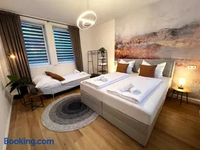 MAIN Cozy Casa am Ringpark Free Parking - Image 4