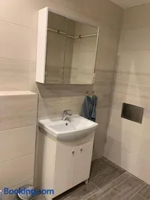 Apartmán na náměstí ,s terasou Králiky - Image 4