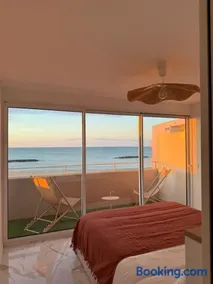 Côté Soleil Apt 4e étage Face à la mer Accès direct plage Parking Clim Wifi - Image 1