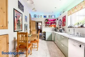 Tŷ Selah, Rugby Ave, Neath - Image 3