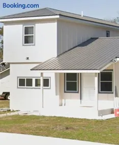 The Oak Retreat - Image 4