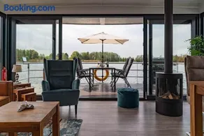 Floatinghouse Topas - Image 1