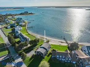 Cape Cod Waterfront with Stunning Views - Image 3