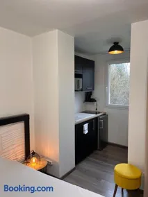 Appartement élégant avec Balcon à 5 min de Honfleur parking et piscine - Image 3