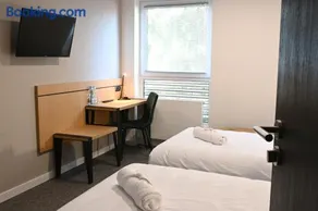 Hotel Parrot - Image 4