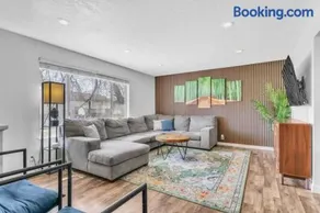 Awesome house near BYU with lots of amenities - Image 1