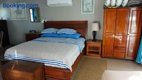 Point Village Studio - Image 5