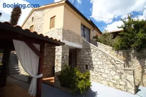 Charming Villa in Jezera with Private Pool - Image 1
