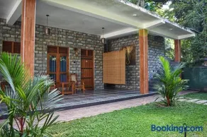 Forest Edge Safari Villa - Image 3