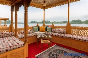 Shanghai Palace - Image 2