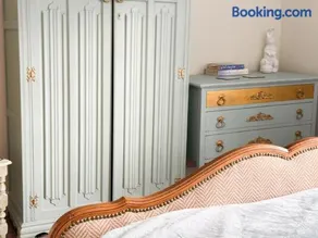 PRIMROSE COTTAGE, Sleeps 5, Stylish Cottage, Central, Close to Beach, shops and restaurants - Image 3