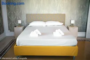 8 Archi sul Mare Exclusive Sea View - Image 2