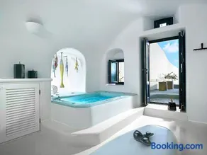 Blue Canaves Boutique Villa - Image 5