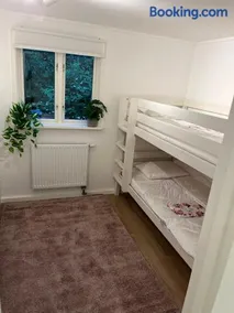 Algutsrumsro Stuga på Öland - Image 1