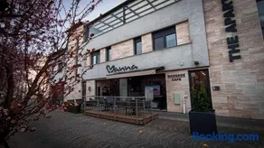 Manna Aparthouse - Image 1