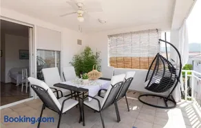 Apartment Radalj Iii - Image 4