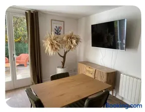 Appartement avec terrasse ensoleillée à Vitré - Image 3
