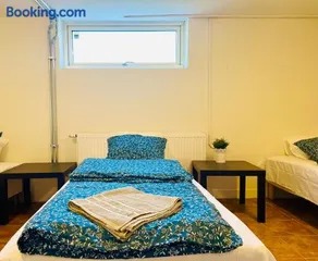 Cozy room with 2 single bed in Landskrona - Image 1