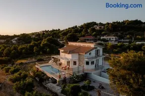 Villa Guesto with Private Pool by MindYourVilla - Image 1