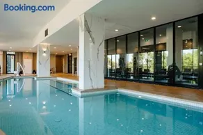 Trendy Footscray Apartment near CBD - Image 2