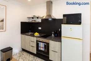 Apartamentos Entrepuentes - Image 3