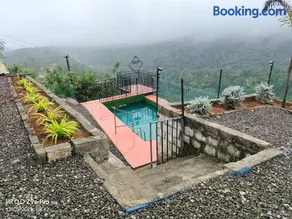 Thazhvaram Pool Villa Idukki Calvary Mount - Image 4