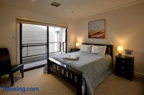 The Palms - 2907 Purnong Road - Image 2