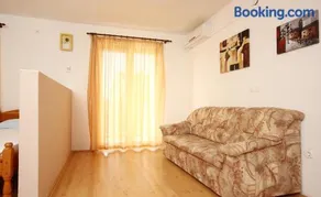 Apartments Adria - Image 2