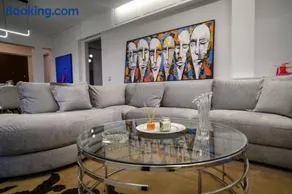 Exclusive 2 bed Luxury Panorama - Image 2