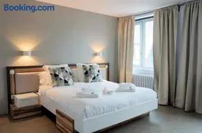 Logis Hôtel Le Confluent - Image 1