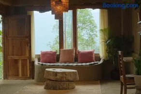 The Art Of Slow living- An Earth Home - Image 1
