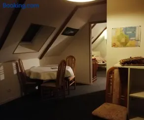 Petitbon - Image 2