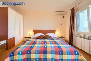 Family Apartments Vesna- 100 m Beach -Center Crikvenica - Image 4