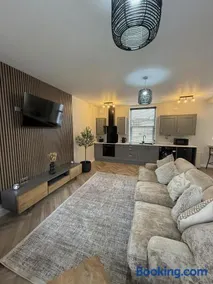 Wellington Mill Apartments - Image 4