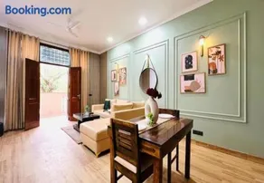BluO Awesome 1BHK DLF Galleria Market ,Gym TT - Image 5