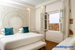 Kostis Parthenis Residence - Image 3