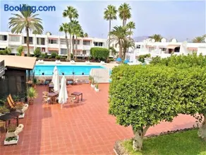 Appartement avec internet haut débit, jardin et terrasse | Vue jardin - Image 2
