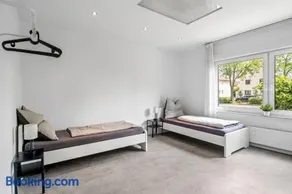 RU01 Wohnung mit Terrasse! - Image 1