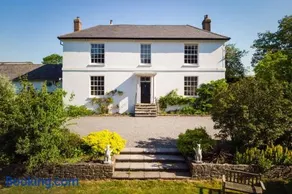 Enchanted Retreats at West Ford Devon - Image 1