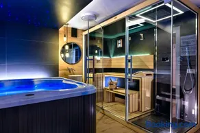 Oasis Wellness Suites by Madison Luxury Apartments - Image 1