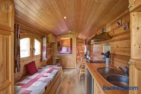 La roulotte à la ferme - Image 3