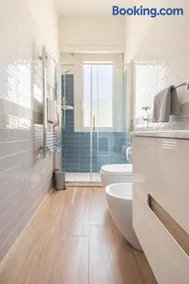 San Siro Arty and Cute Room - homestay con bagno privato - Image 3