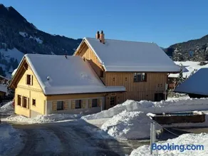Minimalist Chic Chalet In The Heart Of Rougemont - Image 2