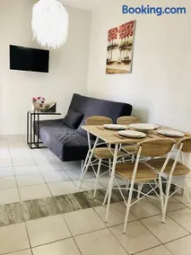 Sofimel Apartment - Image 3