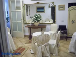 La Dolce Vita - Image 1