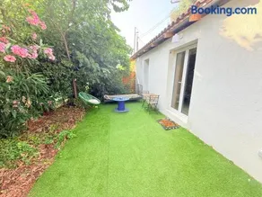 Maison Mer, Campagne et ville Calme au soleil avec jacuzzi - Image 2