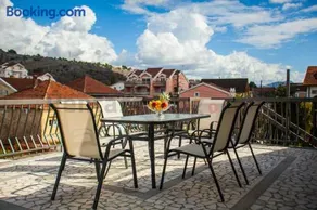 Castelomi - Image 1