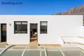 Famara Beach Apt - Image 3