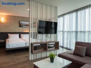 บีบี กลาสเฮ้าส์ ฉะเชิงเทรา2 BB Glass House Chachoengsao Hotel - Image 3